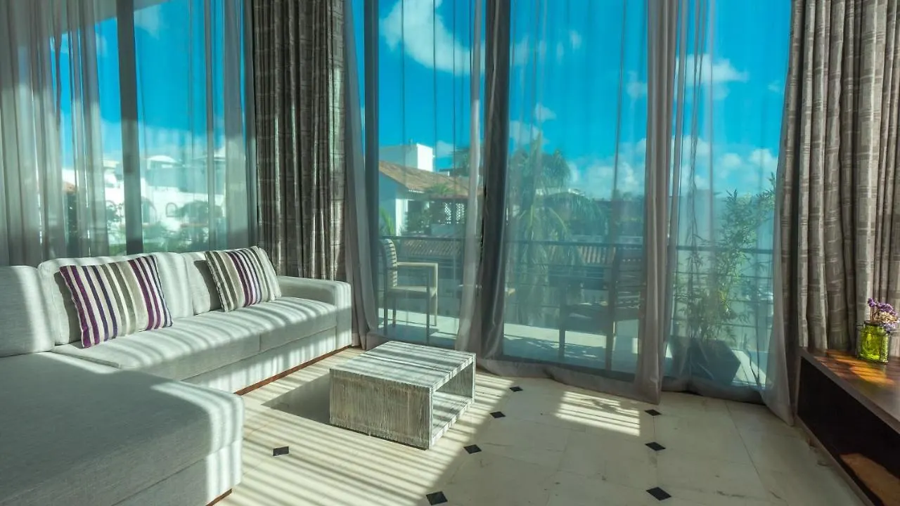 Lotus Midtown Apartments By Bvr Playa del Carmen