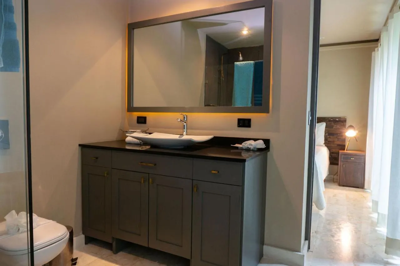 Lotus Midtown Apartments By Bvr Playa del Carmen
