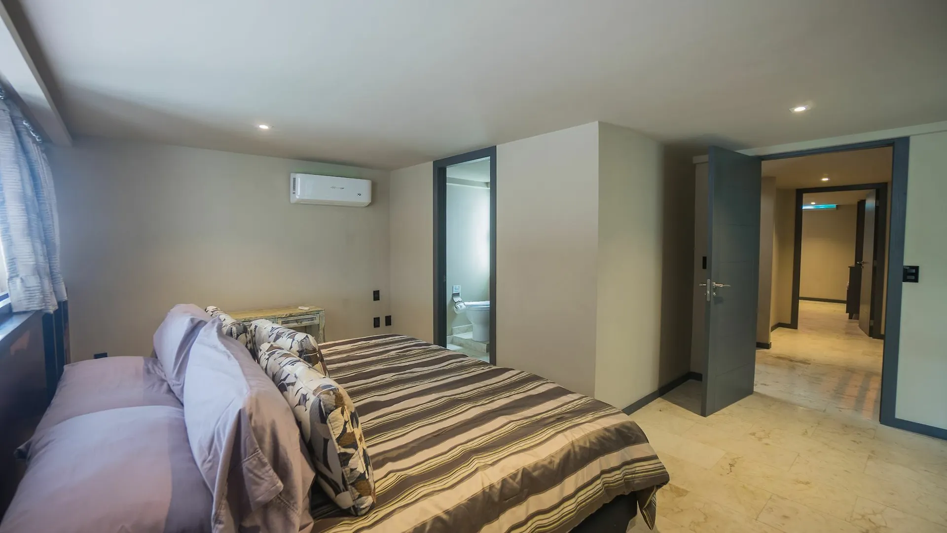 Lotus Midtown Apartments By Bvr Playa del Carmen Mexico
