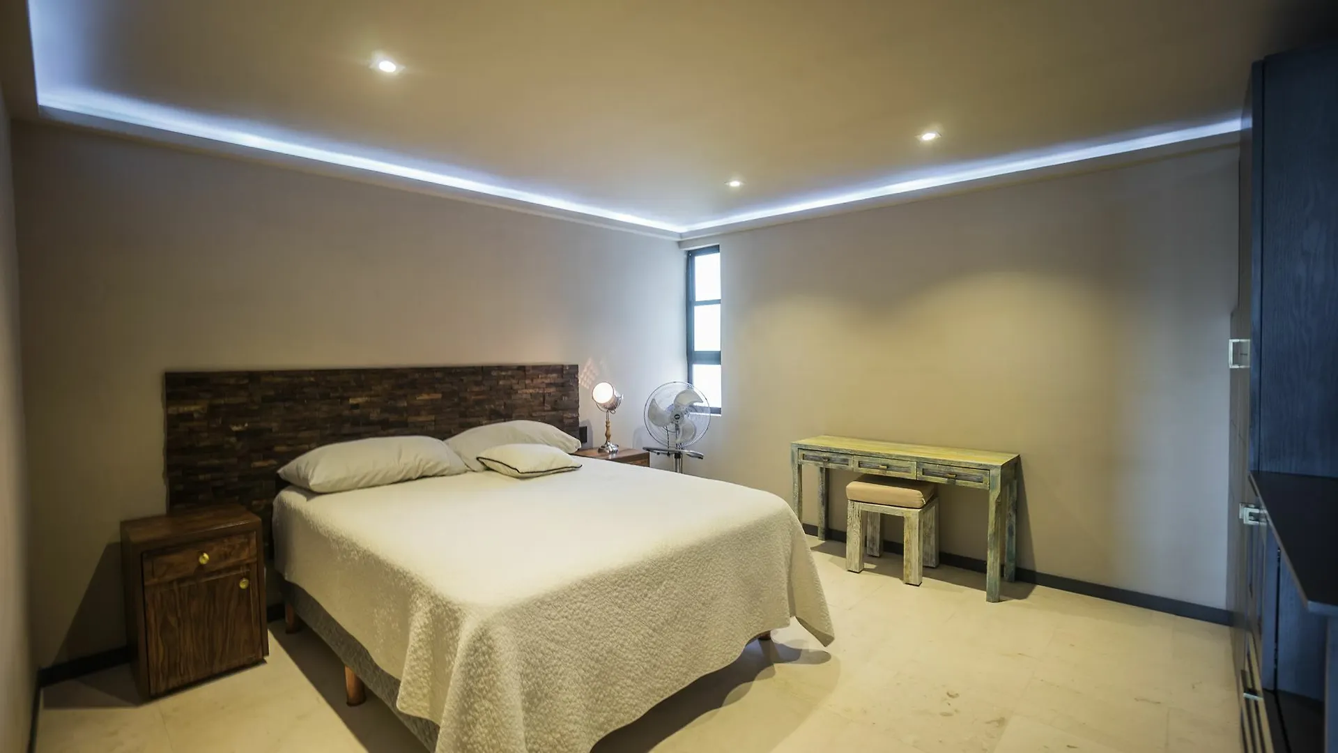 Lotus Midtown Apartments By Bvr Playa del Carmen