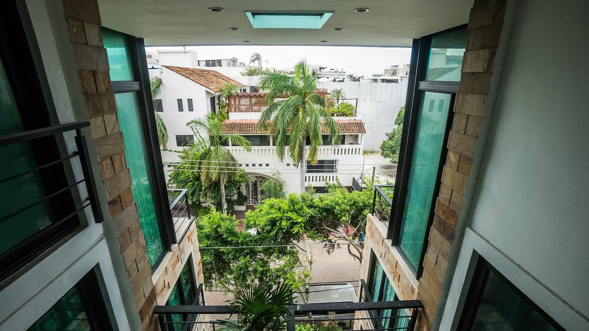 Lotus Midtown Apartments By Bvr Playa del Carmen Mexico